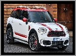 Mini Countryman, Przód